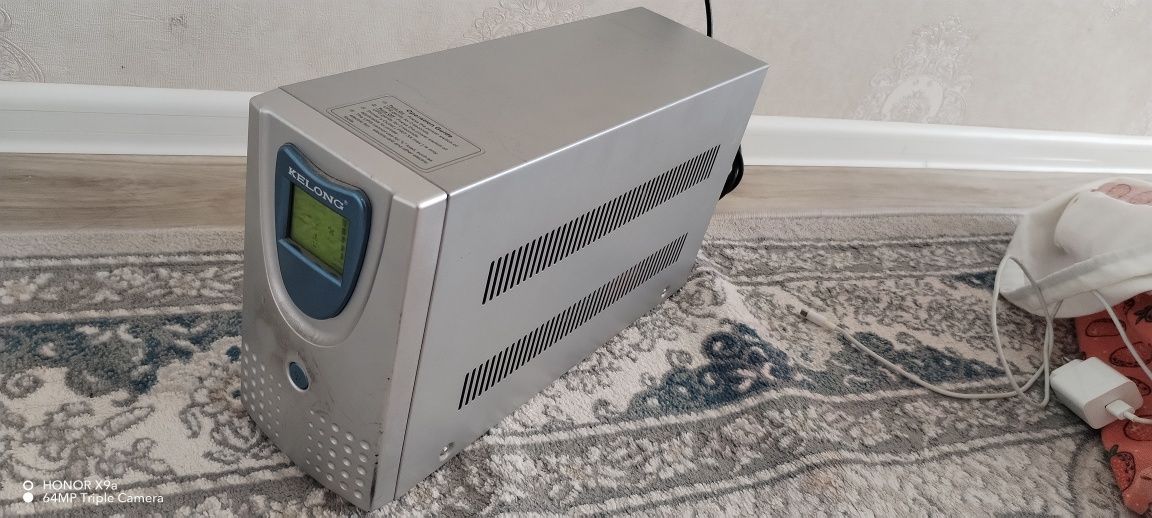 Продам бесперебойник в отличном состоянии.