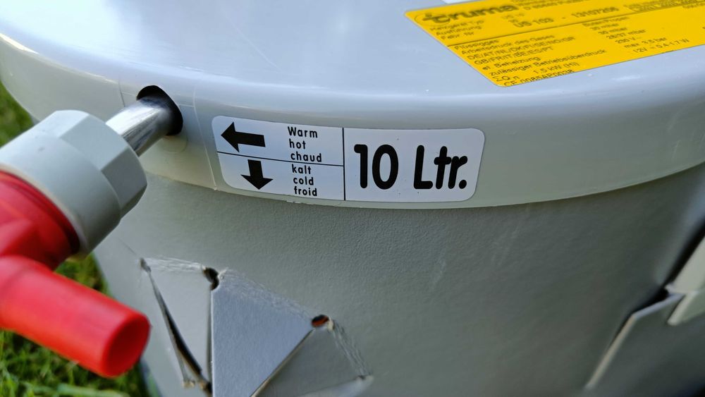 Boiler Truma, model B10 cu functionare pe gaz sau 220v