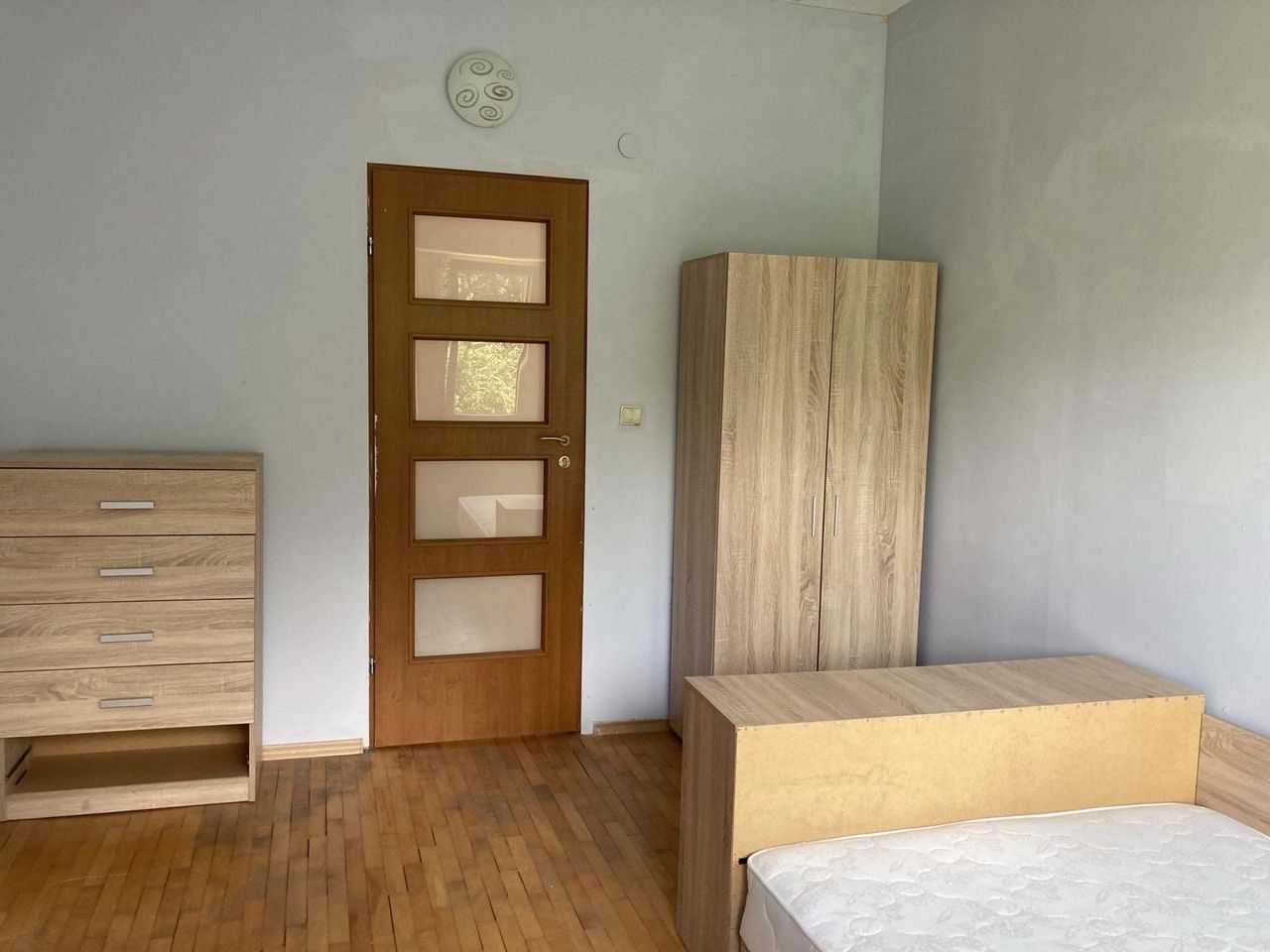 Дава се под наем Четиристаен апартамент в София, Княжево - 110 кв.м за 475 € - Снимка #6