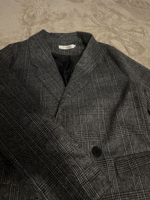 Продаю костюм, в хорошем состоянии