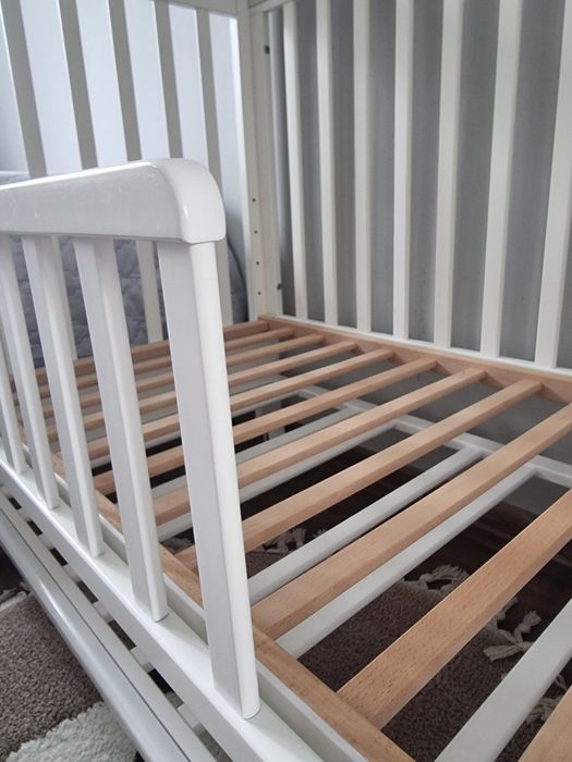 Бебешко креватче / легло Treppy 0-48 месеца + матрак 120х60 + модул