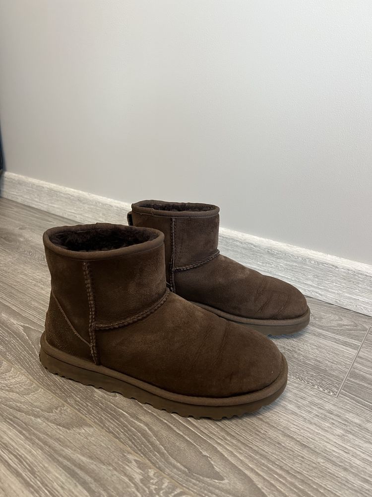 UGG Mini II boot