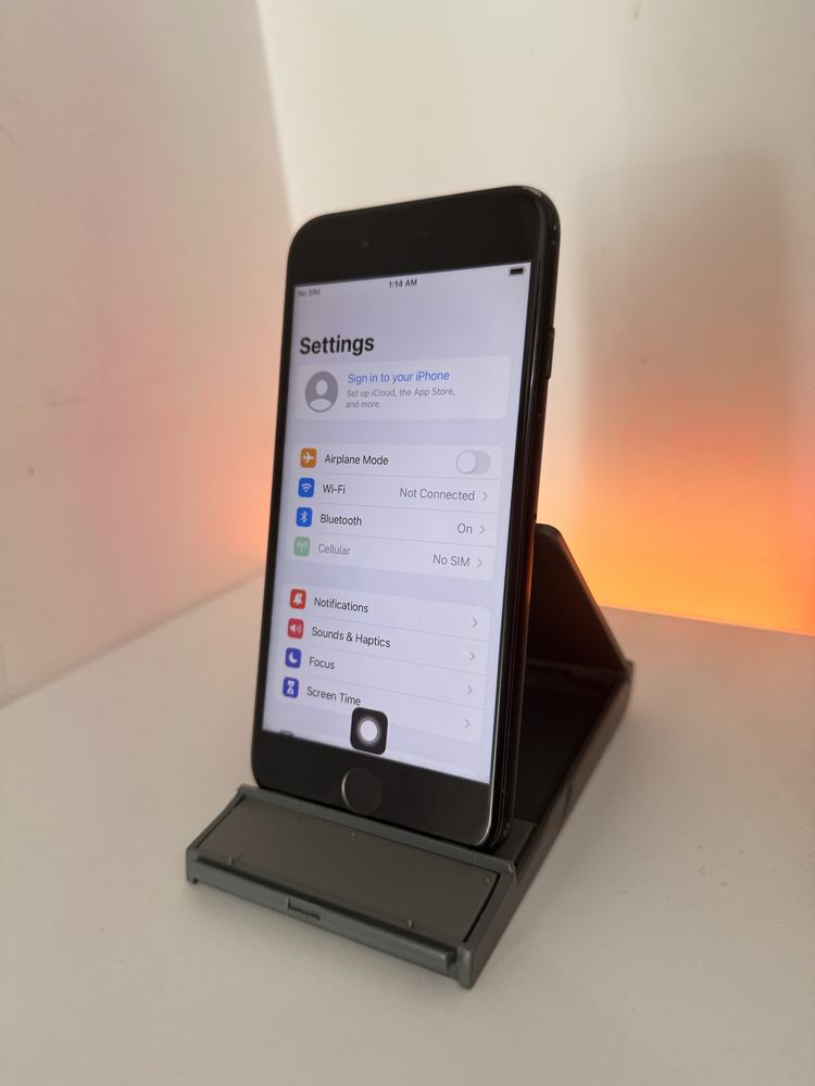 vand iphone 7 128gb