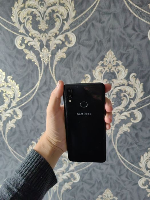 Samsung A10 s 32gb sotiladi