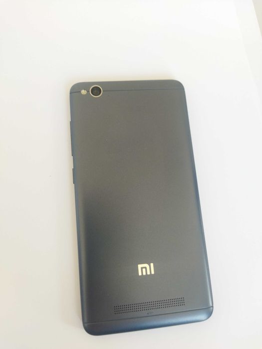 Смартфон Xiaomi Redmi 4A за ремонт или за части
