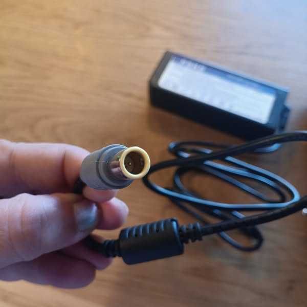 НОВО! Зарядно 90W 20V 4.5A за лаптопи Lenovo ThinkPad