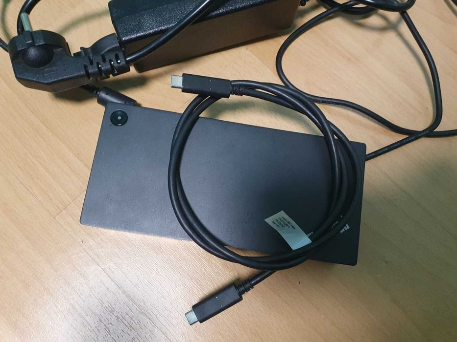 Docking Station Lenovo ThinkPad USB-C Dock 40A9 DK1633 Pachet Complet