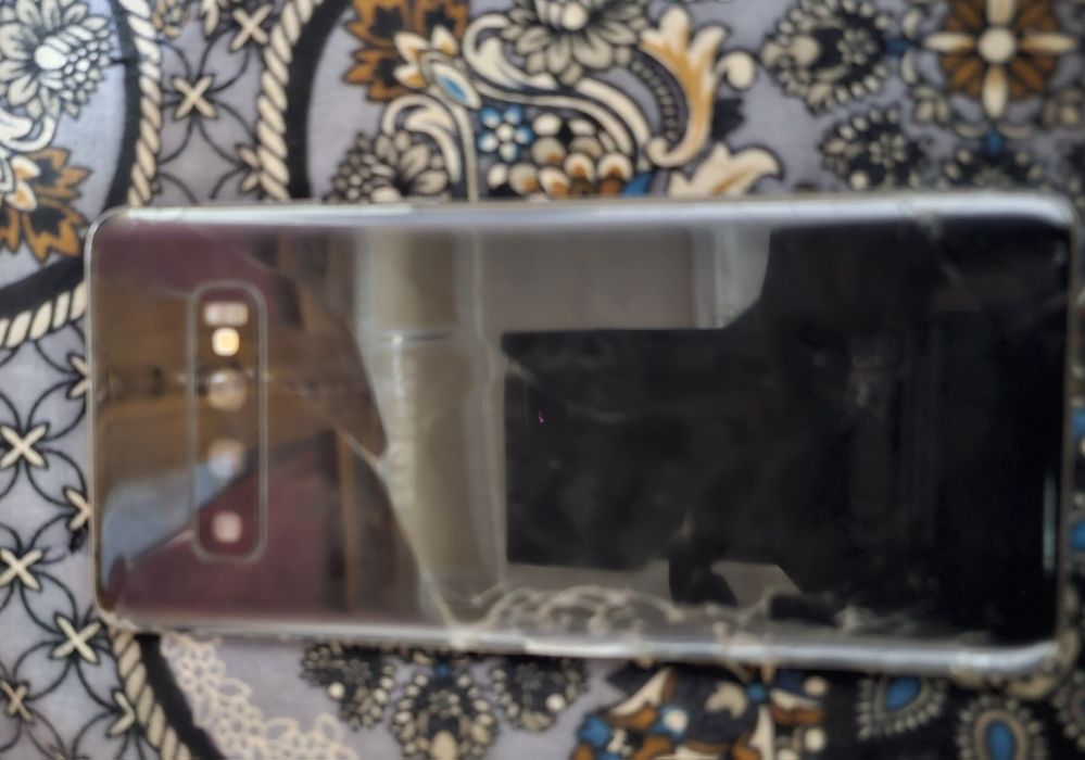 Samsung s10 srochna sotilad