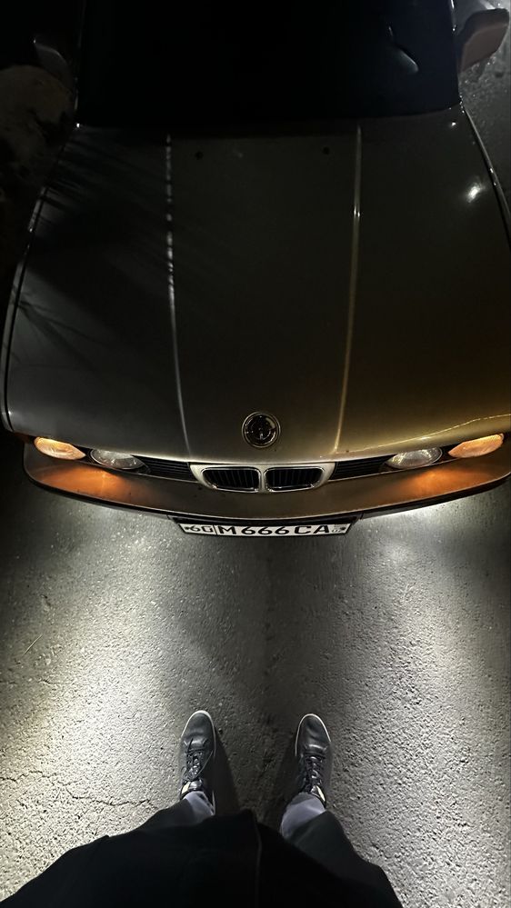 Bmw e 34 m20b25 .