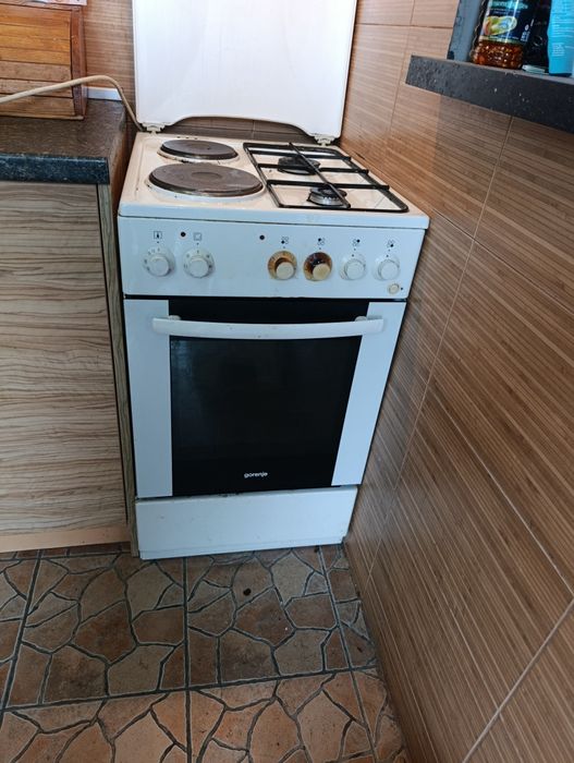 Готварска печка Gorenje. Комбинирана