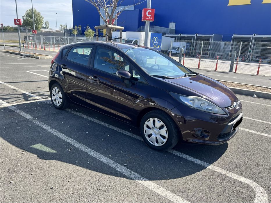 Ford Fiesta 2011 - benzina