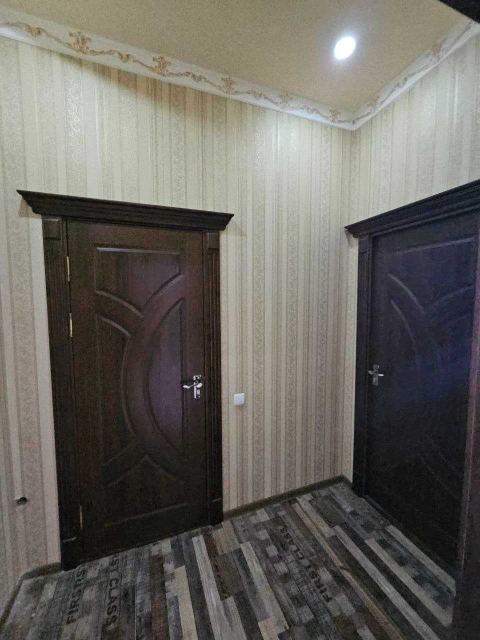 3хонали уй жихозлари билан, Вокзал худудида