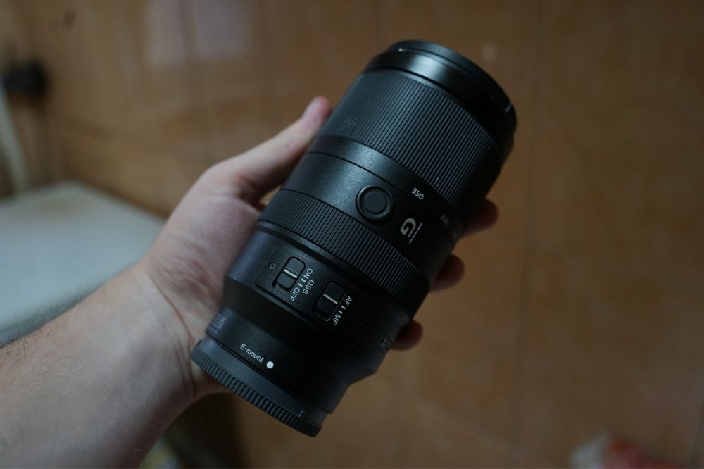 Obiectiv Sony E 70-350mm f/4.5-6.3 G OSS – stare impecabilă