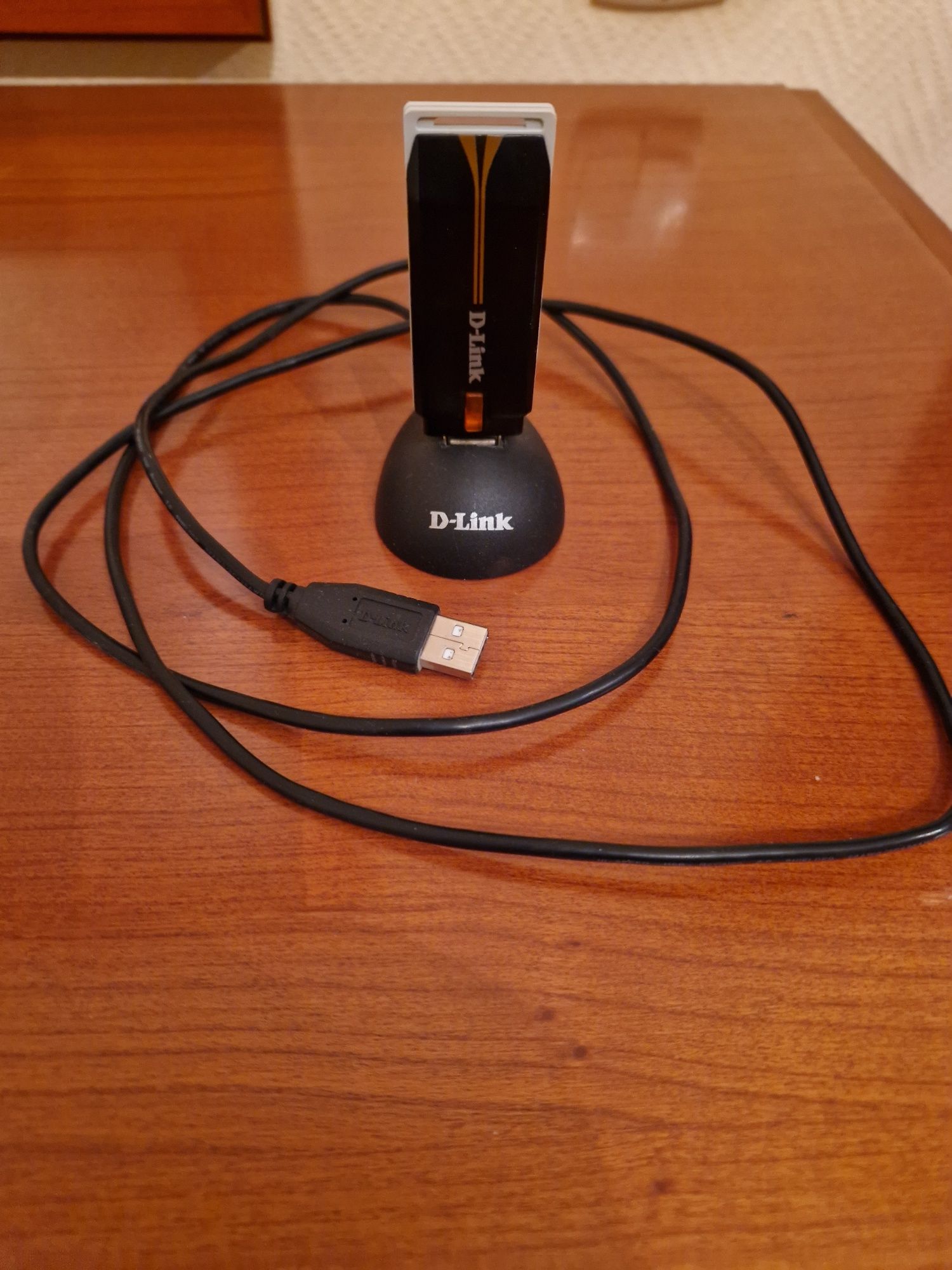 Беспроводной USB адаптер D-Link