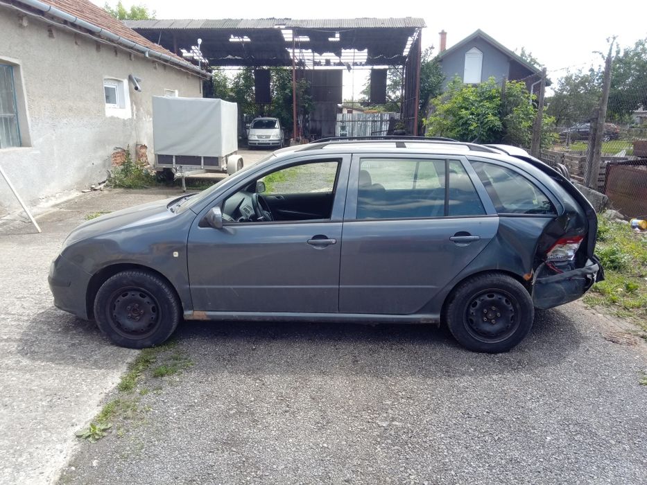 Skoda Fabia avariata - ptr piese