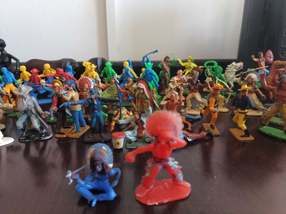 indieni si cowboy figurine jucarii