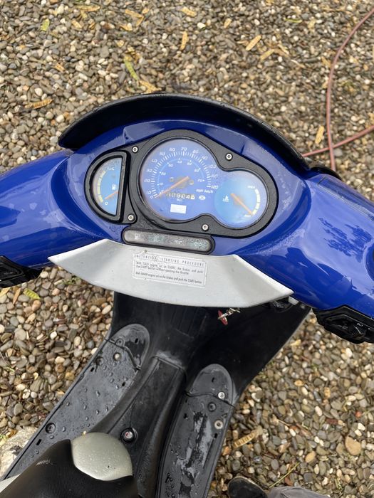 Vand sau schimb cu cross 150cc,Scuter aprilia sr50 cu acte,