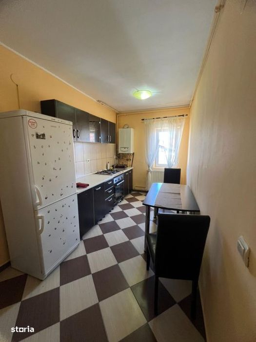 Apartament de vanzare 4 camere | 89 mp | Zona Vasile Aaron