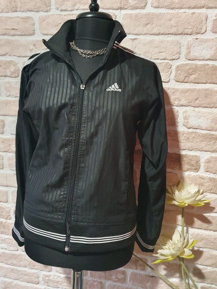 Jachetă subțire Adidas originala XS/S