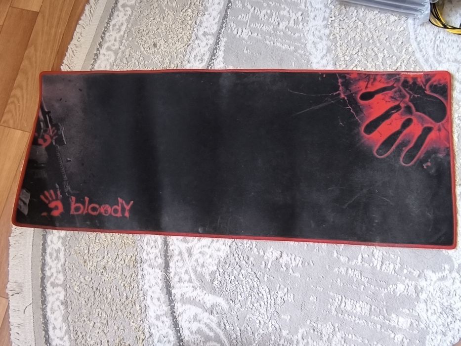 Игровой коврик Bloody