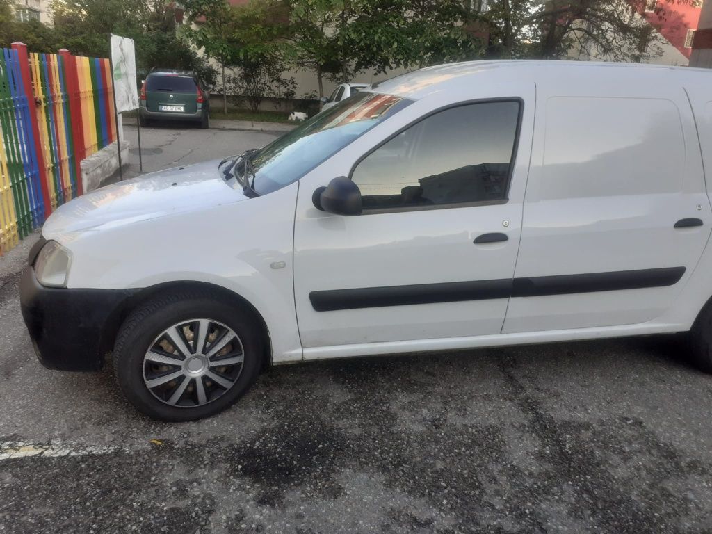 Vând Dacia Logan Van Urgent