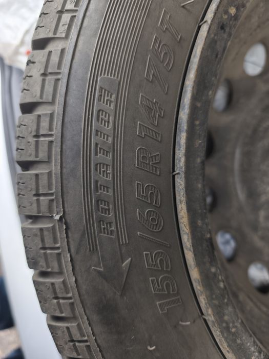 Anvelope iarnă cu jante 155/65/14