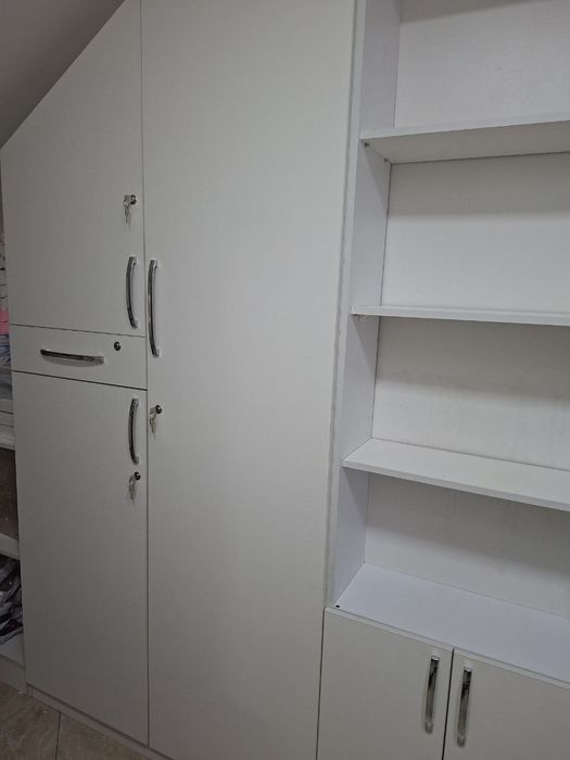 Шкаф для дома, дачи, склада, салона