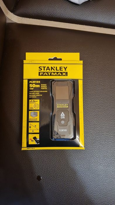 Telemetru laser Stanley Fatmax FMHT77165-0