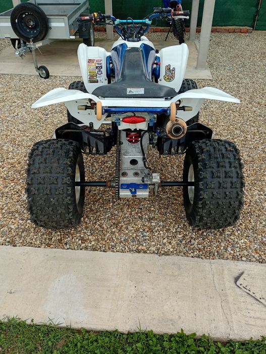 Suzuki Ltz 400 quad