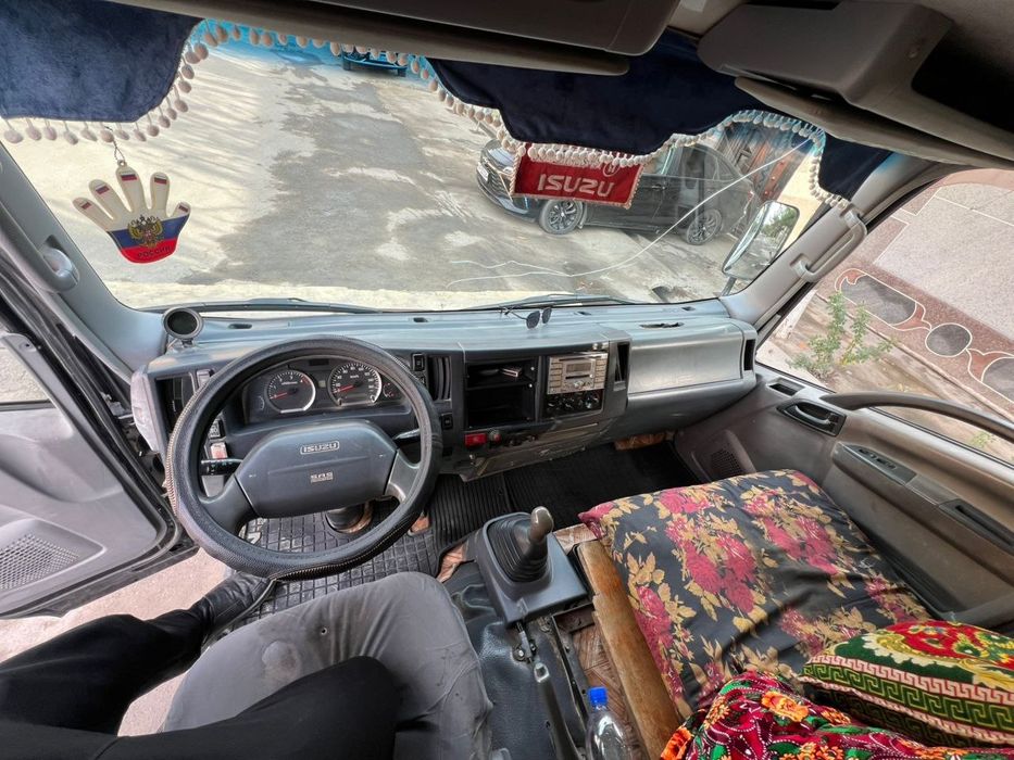 Исузу самасвал 5 тоонали