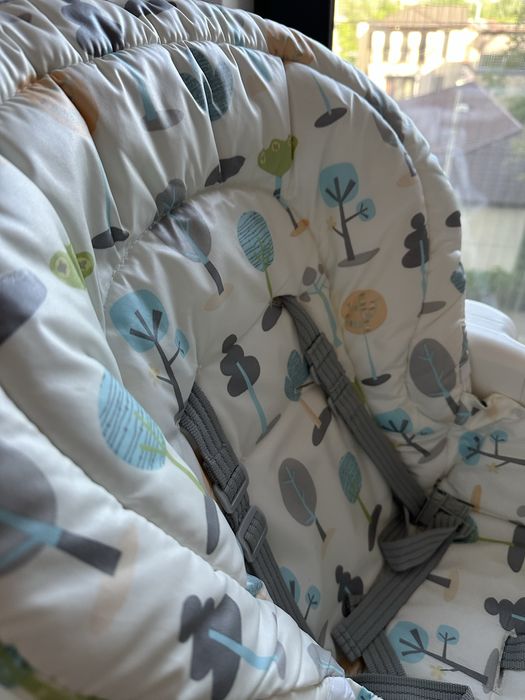 Vand scaun de masa bebe