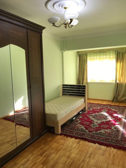 Продаю квартиру на Чорсу