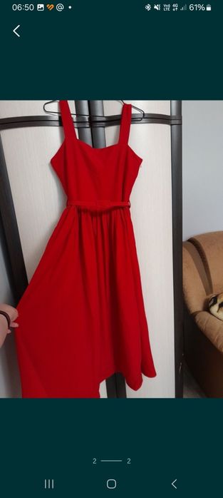 Новое красное платье