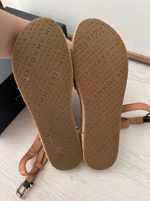 Сандали Tommy Hilfiger