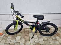 Bicicleta copii Btwin Dark Hero 16" + Trotineta Oxelo cadou