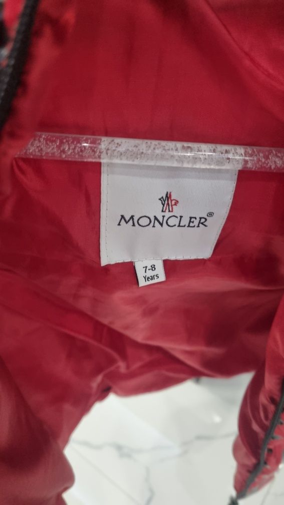 Детско елече Moncler 7-8 ново