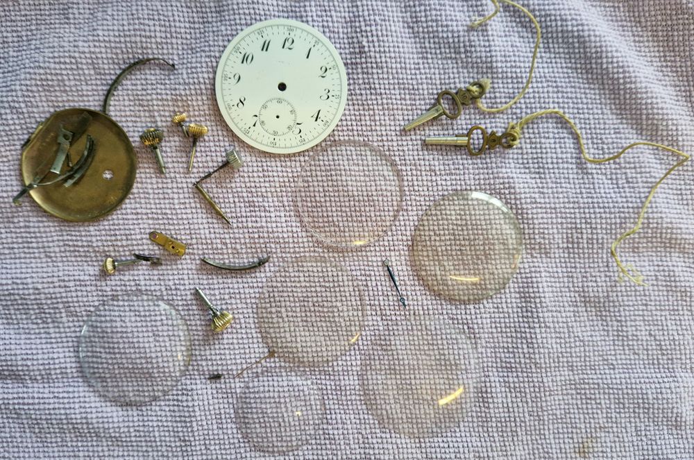 Lot mecanisme ceas.