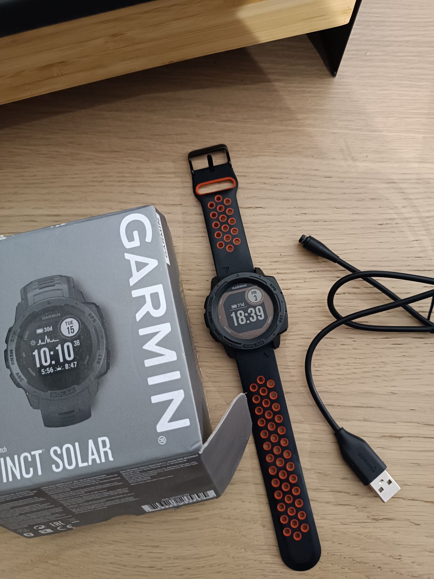 Garmin instinct solar