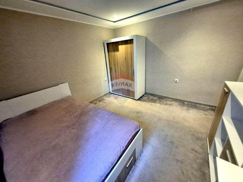 Дава се под наем Къща в Варна, Колхозен пазар - 70 кв.м за 408 € - Снимка #7
