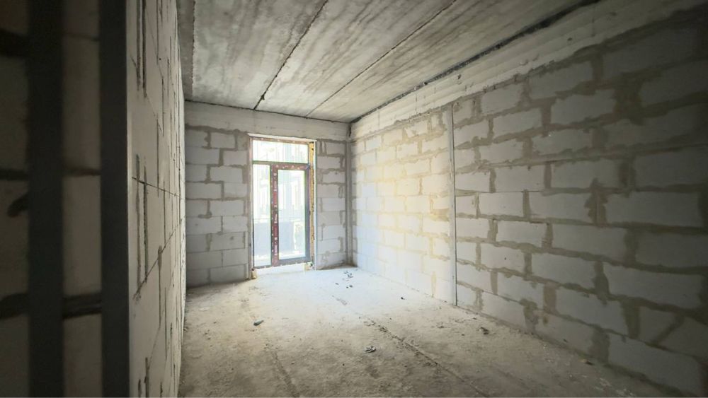 Bel tepa Ro’parasida Dom Sotiladi Navastroyka 2 Xona Srochniy