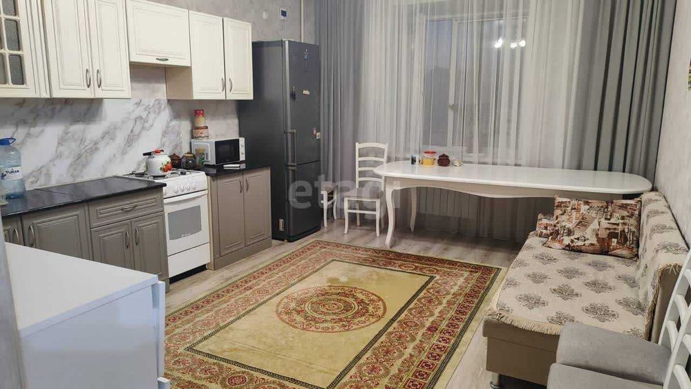 Продается 1 комнатная в районе Береке