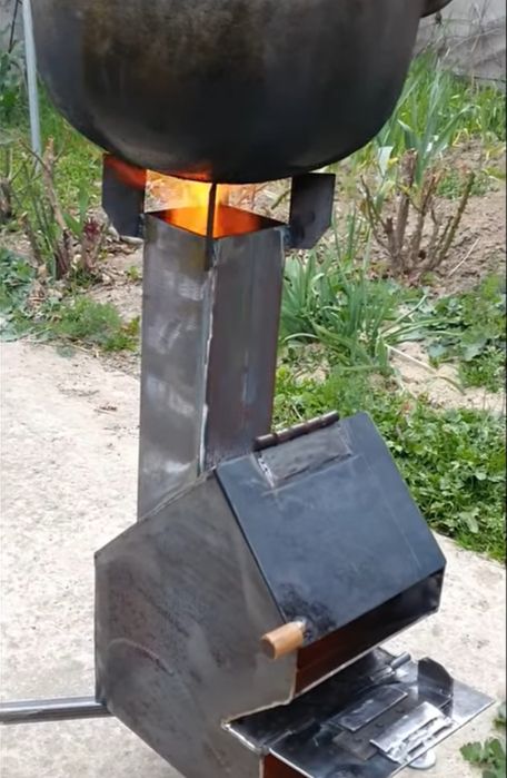 Soba/Arzator cu lemne tip racheta pentru gatit la disc, ceaun, plita