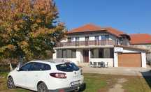 Casa cu etaj in Utvin