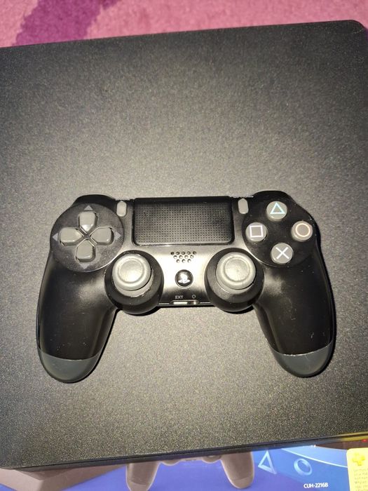 PlayStation 4 - 1 TB