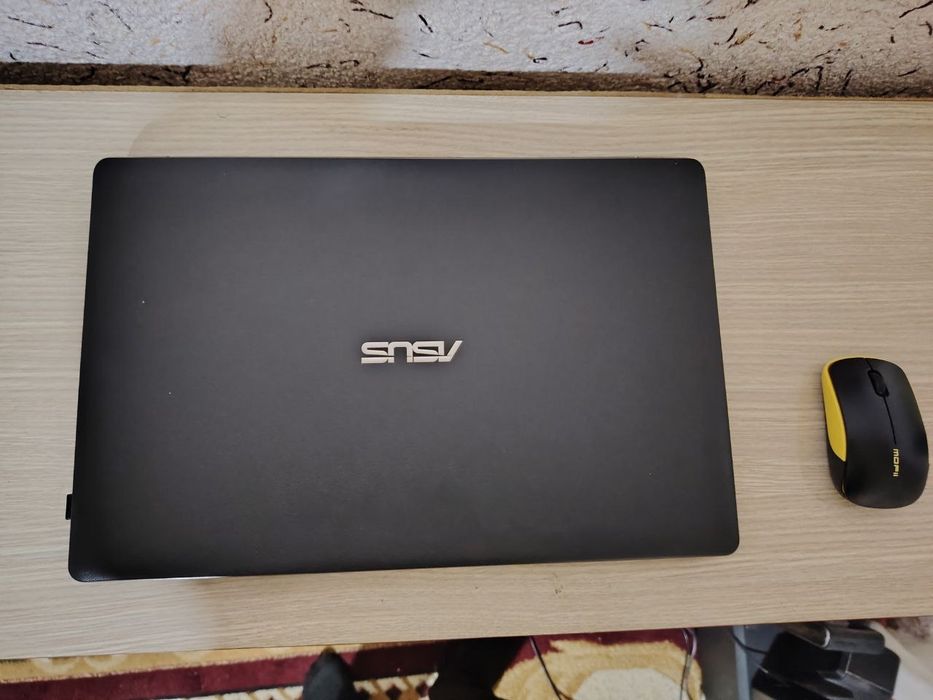 Asus X550C сотилади  110$.