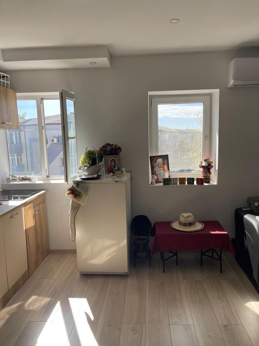 Garsoniera de vanzare