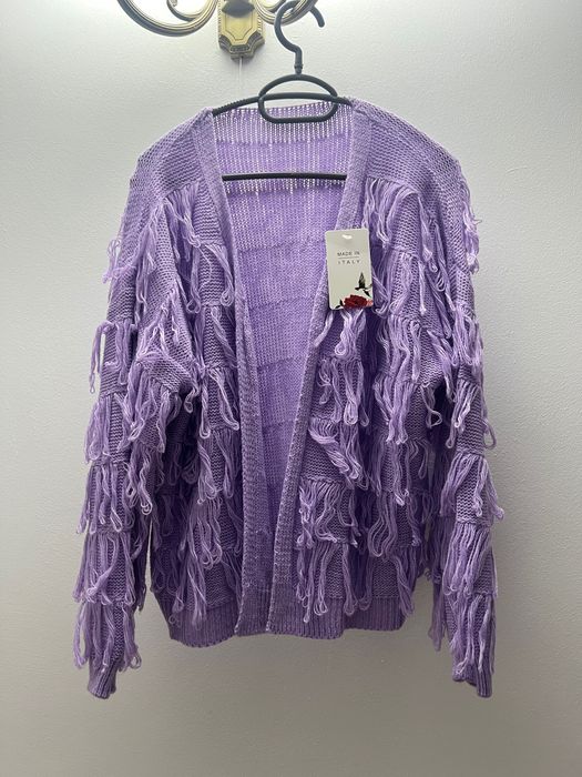 Pulover cu franjuri nou