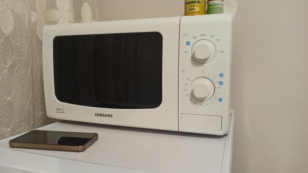 Микроволновая печь