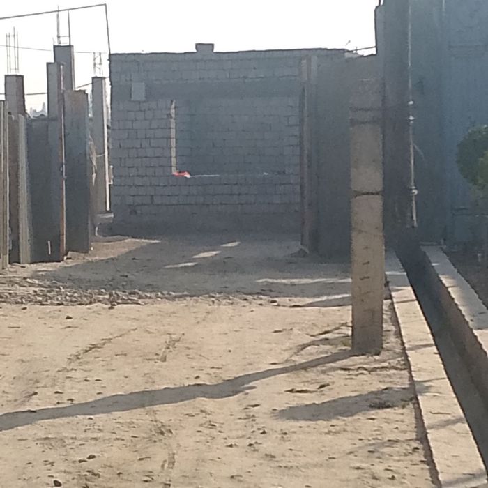 Uy sotiladi Registon Mfy