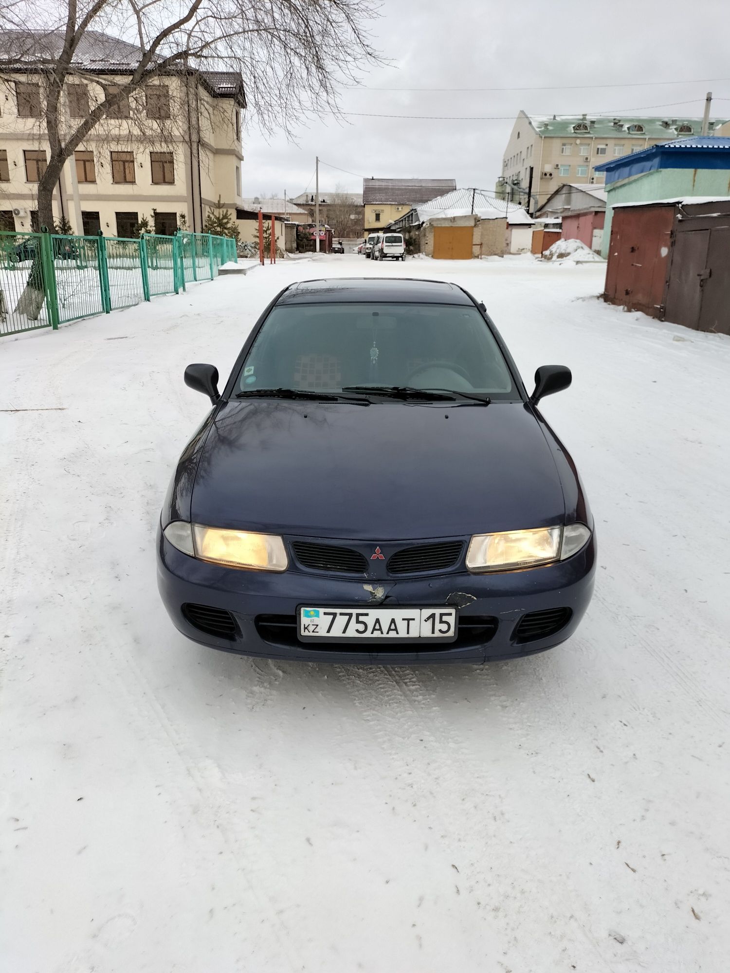 Продам Mitsubishi Karizma